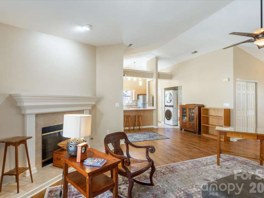 2625 Middleton Circle, Hendersonville, NC 28791.  MLS# CAR4346710, YatesRealty ID 3695. 