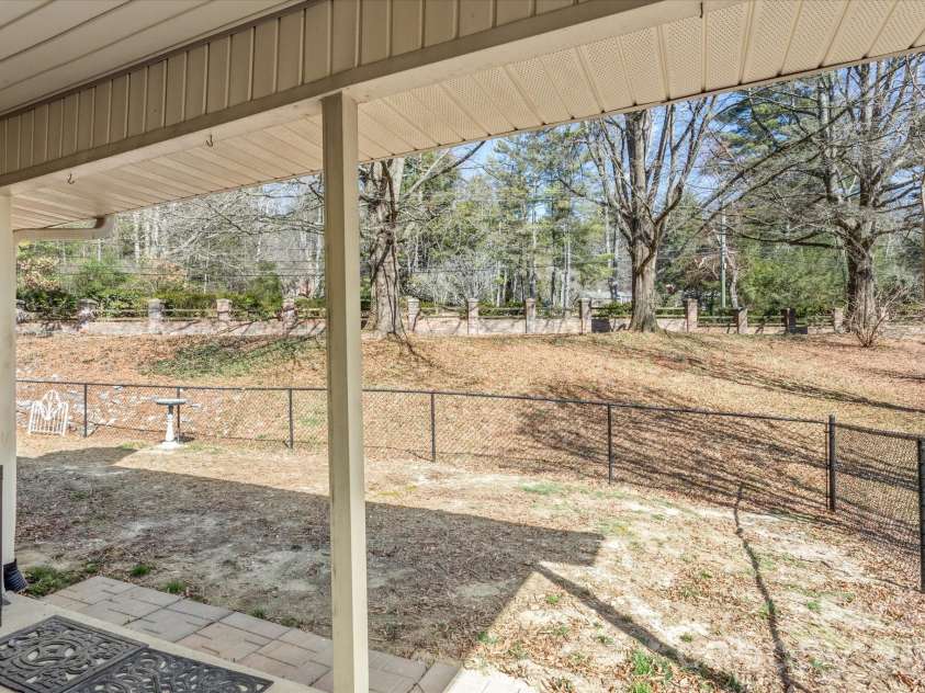 2625 Middleton Circle, Hendersonville, NC 28791.  MLS# CAR4346710, YatesRealty ID 3695. 