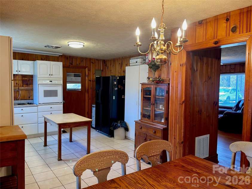 3988 Greenwood Drive, Lenoir, NC 28645.  MLS# CAR4335992, YatesRealty ID 3695. 