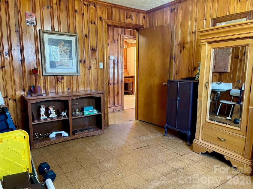 3988 Greenwood Drive, Lenoir, NC 28645.  MLS# CAR4335992, YatesRealty ID 3695. 