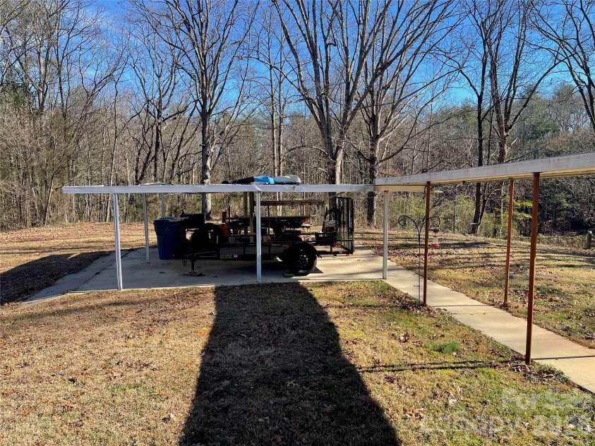 3988 Greenwood Drive, Lenoir, NC 28645.  MLS# CAR4335992, YatesRealty ID 3695. 