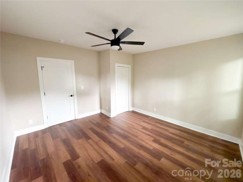 1904 Hemlock Avenue, Gastonia, NC 28054.  MLS# CAR4385499, YatesRealty ID 36950. 