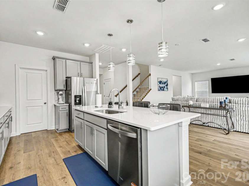 1460 Carthage Drive, Salisbury, NC 28144.  MLS# CAR4403282, YatesRealty ID 36951. 