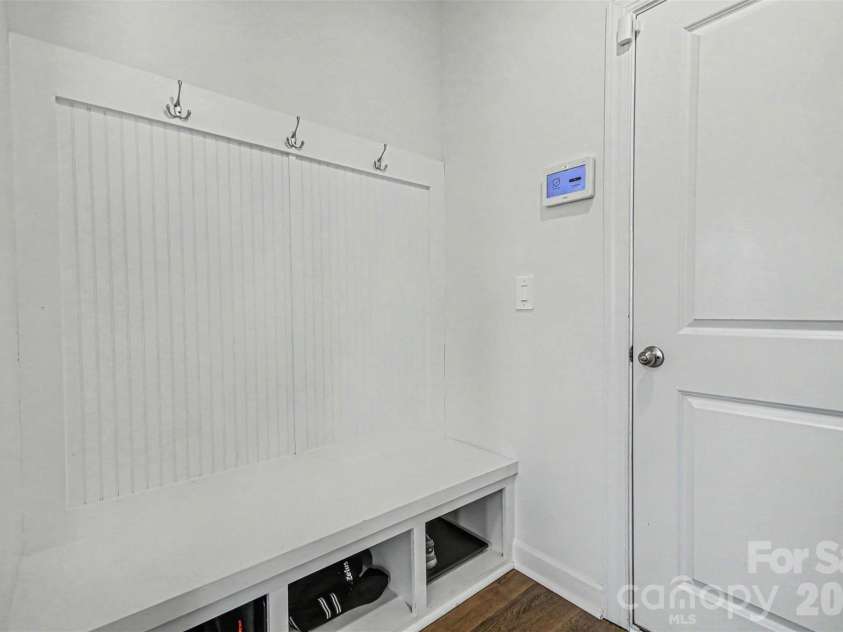 1460 Carthage Drive, Salisbury, NC 28144.  MLS# CAR4403282, YatesRealty ID 36951. 