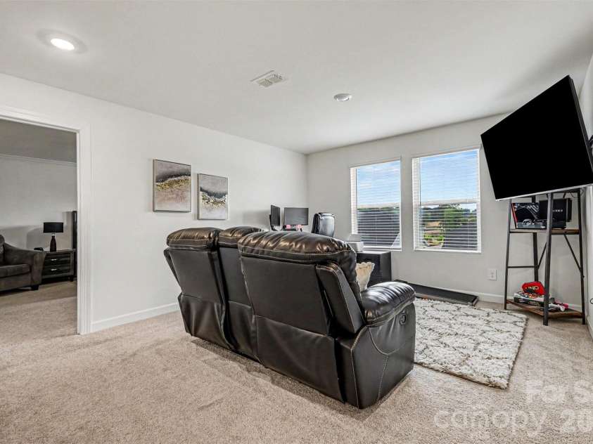 1460 Carthage Drive, Salisbury, NC 28144.  MLS# CAR4403282, YatesRealty ID 36951. 