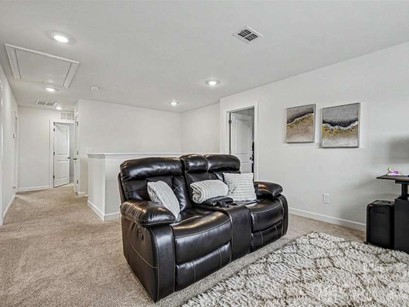 1460 Carthage Drive, Salisbury, NC 28144.  MLS# CAR4403282, YatesRealty ID 36951. 