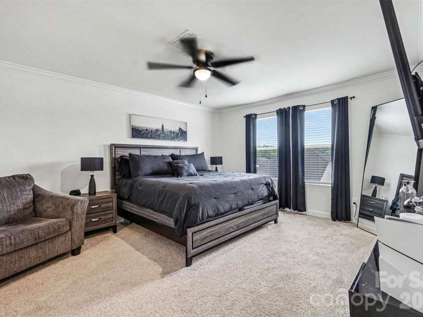 1460 Carthage Drive, Salisbury, NC 28144.  MLS# CAR4403282, YatesRealty ID 36951. 