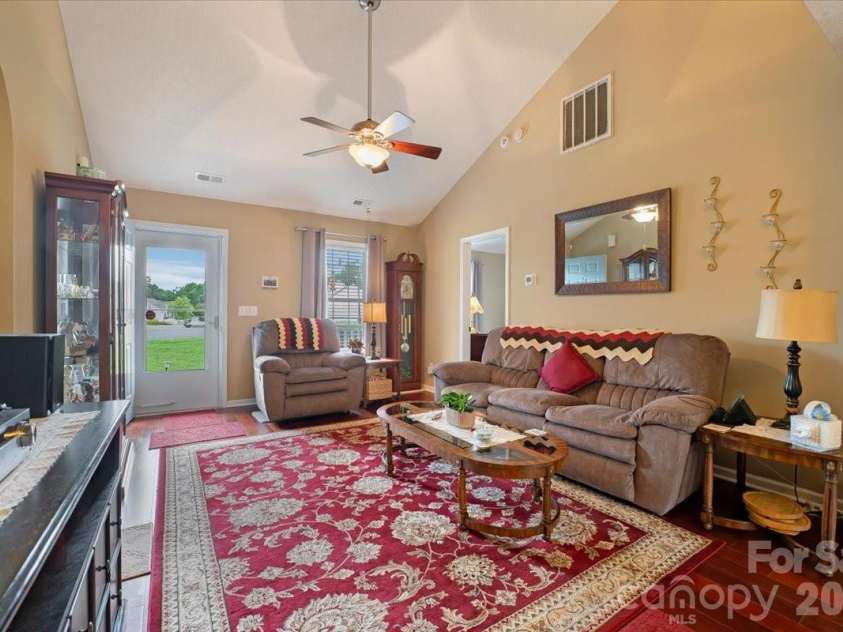 4165 Thomas Sam Drive, Rock Hill, SC 29732.  MLS# CAR4396337, YatesRealty ID 36952. 