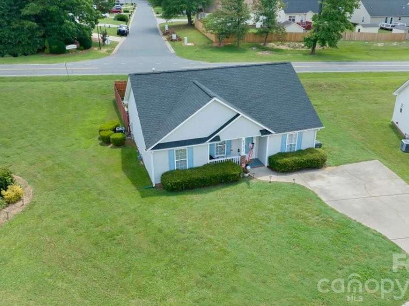 4165 Thomas Sam Drive, Rock Hill, SC 29732.  MLS# CAR4396337, YatesRealty ID 36952. 