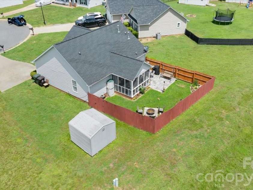 4165 Thomas Sam Drive, Rock Hill, SC 29732.  MLS# CAR4396337, YatesRealty ID 36952. 