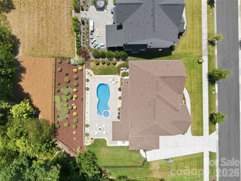 18314 Doves Crest Road, Cornelius, NC 28031.  MLS# CAR4397375, YatesRealty ID 36956. Overhead view