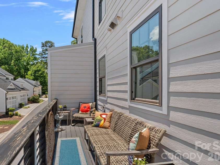 473 Main Street, Davidson, NC 28036.  MLS# CAR4403660, YatesRealty ID 36959. Main Level Rear Balcony