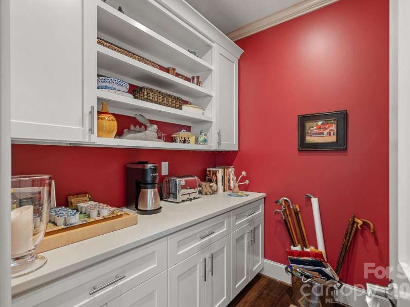 473 Main Street, Davidson, NC 28036.  MLS# CAR4403660, YatesRealty ID 36959. Pantry
