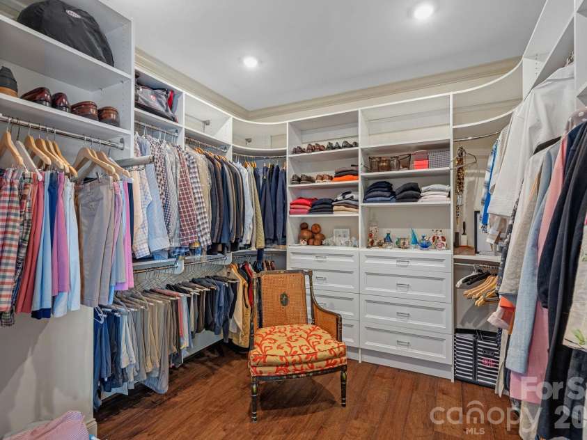 473 Main Street, Davidson, NC 28036.  MLS# CAR4403660, YatesRealty ID 36959. Primary Closet