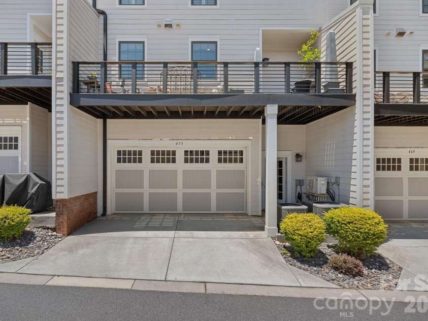 473 Main Street, Davidson, NC 28036.  MLS# CAR4403660, YatesRealty ID 36959. Rear Elevation from Private Alleyway