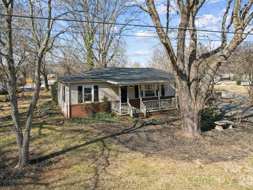 5650 Bertie Avenue, Salisbury, NC 28147.  MLS# CAR4346042, YatesRealty ID 3696. 