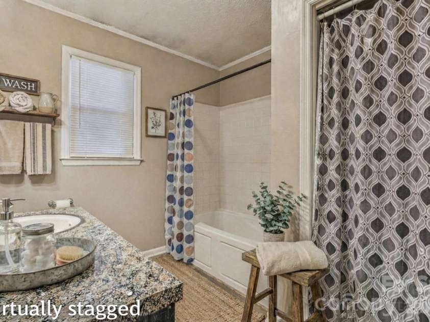 5650 Bertie Avenue, Salisbury, NC 28147.  MLS# CAR4346042, YatesRealty ID 3696. ***VIRTUALL STAGGED*** - Full bath