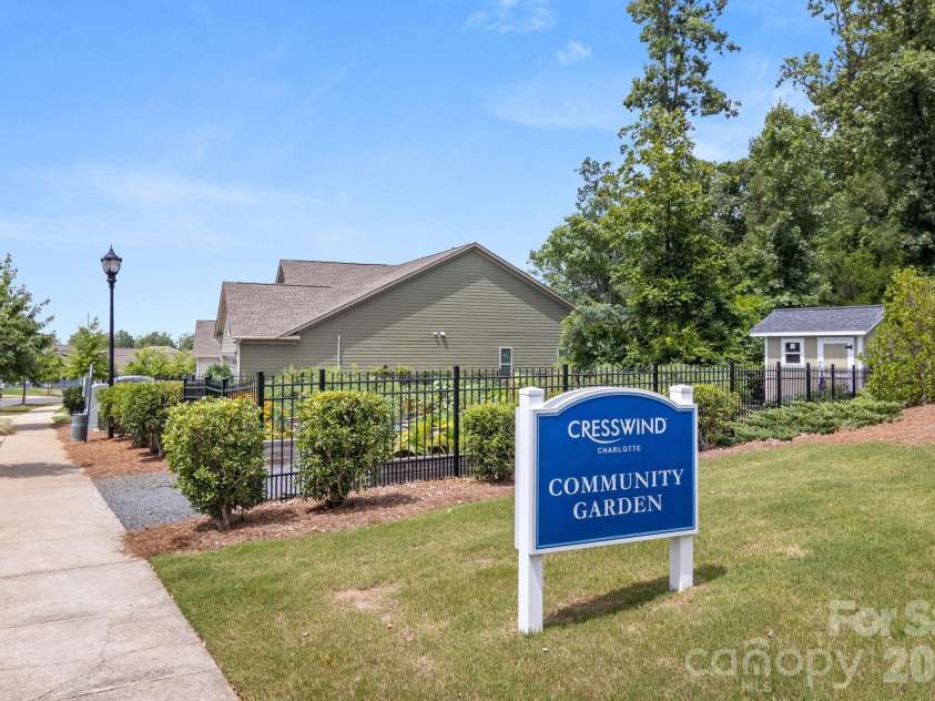 8416 Festival Way, Charlotte, NC 28215.  MLS# CAR4396892, YatesRealty ID 36964. 