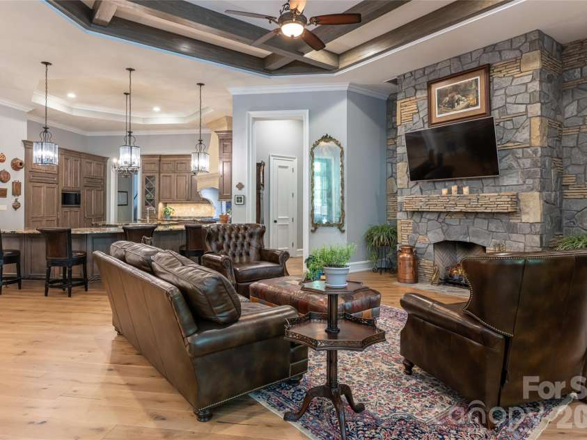 405 Ramble Way, Asheville, NC 28803.  MLS# CAR4398437, YatesRealty ID 36965. 