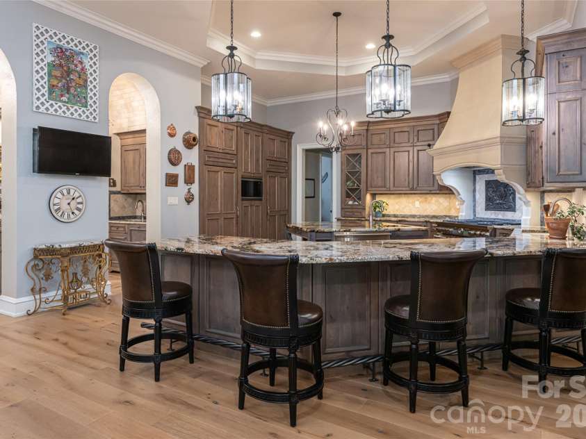405 Ramble Way, Asheville, NC 28803.  MLS# CAR4398437, YatesRealty ID 36965. 