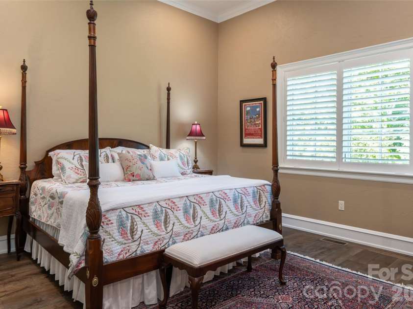 405 Ramble Way, Asheville, NC 28803.  MLS# CAR4398437, YatesRealty ID 36965. 