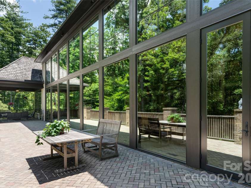 405 Ramble Way, Asheville, NC 28803.  MLS# CAR4398437, YatesRealty ID 36965. 
