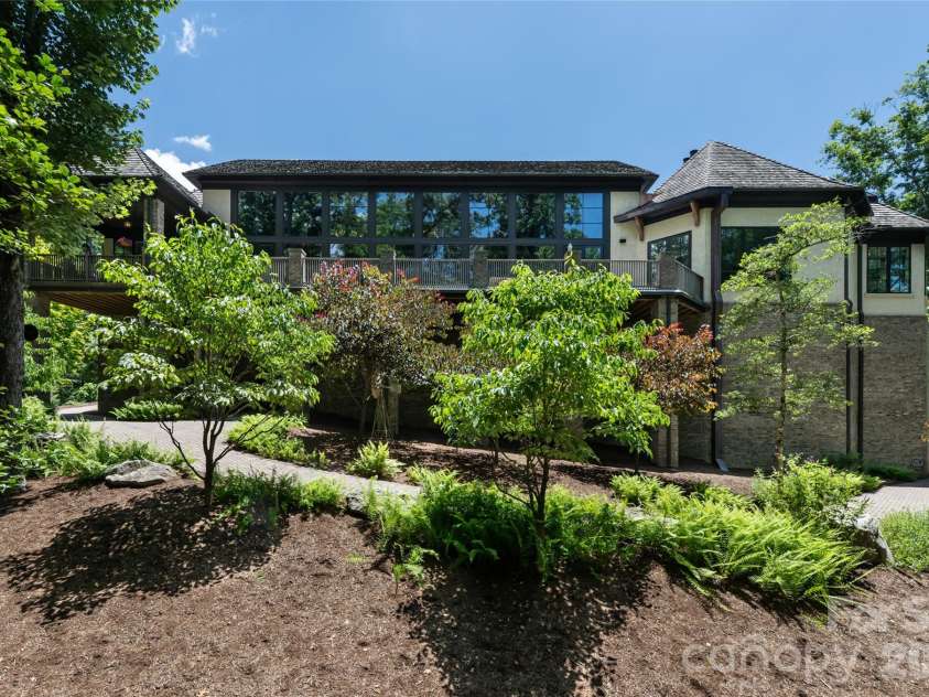 405 Ramble Way, Asheville, NC 28803.  MLS# CAR4398437, YatesRealty ID 36965. 