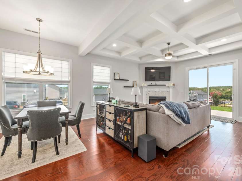 212 Meyers Ridge Road, Cramerton, NC 28032.  MLS# CAR4403460, YatesRealty ID 36967. 