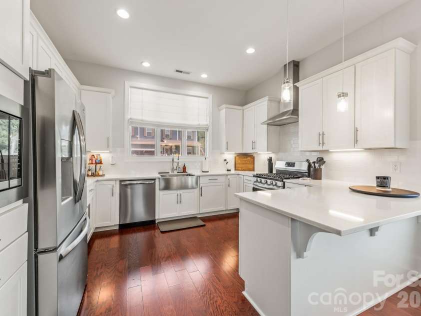 212 Meyers Ridge Road, Cramerton, NC 28032.  MLS# CAR4403460, YatesRealty ID 36967. 