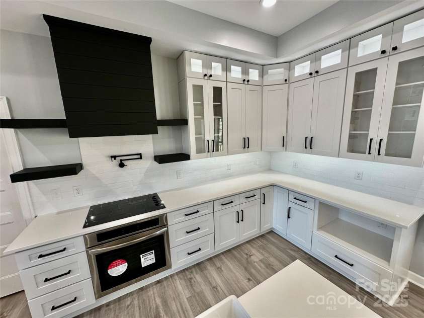 167 Harbor Point Drive, Cherryville, NC 28021.  MLS# CAR4235437, YatesRealty ID 3697. 