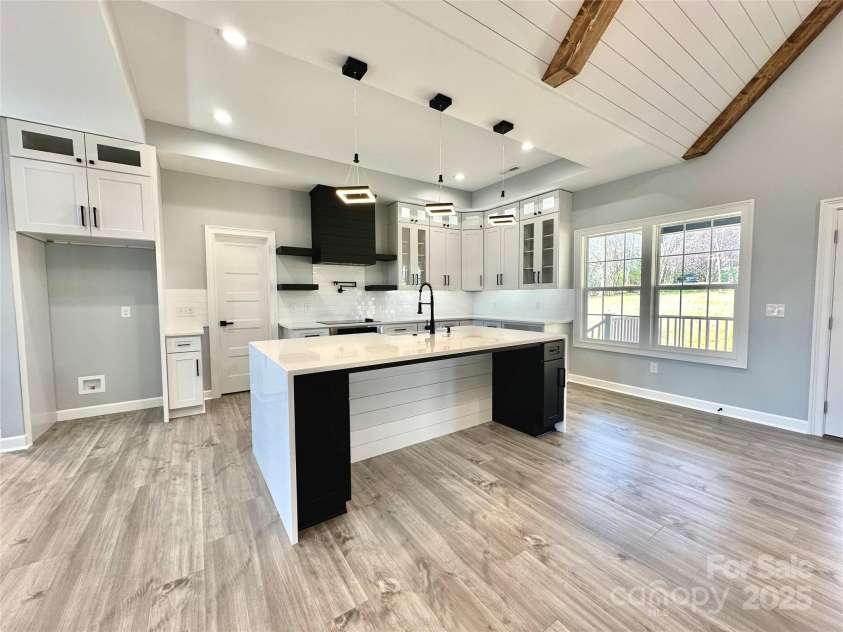 167 Harbor Point Drive, Cherryville, NC 28021.  MLS# CAR4235437, YatesRealty ID 3697. 