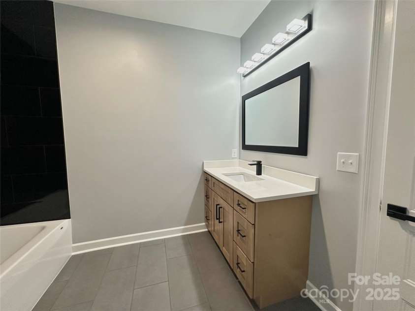 167 Harbor Point Drive, Cherryville, NC 28021.  MLS# CAR4235437, YatesRealty ID 3697. 