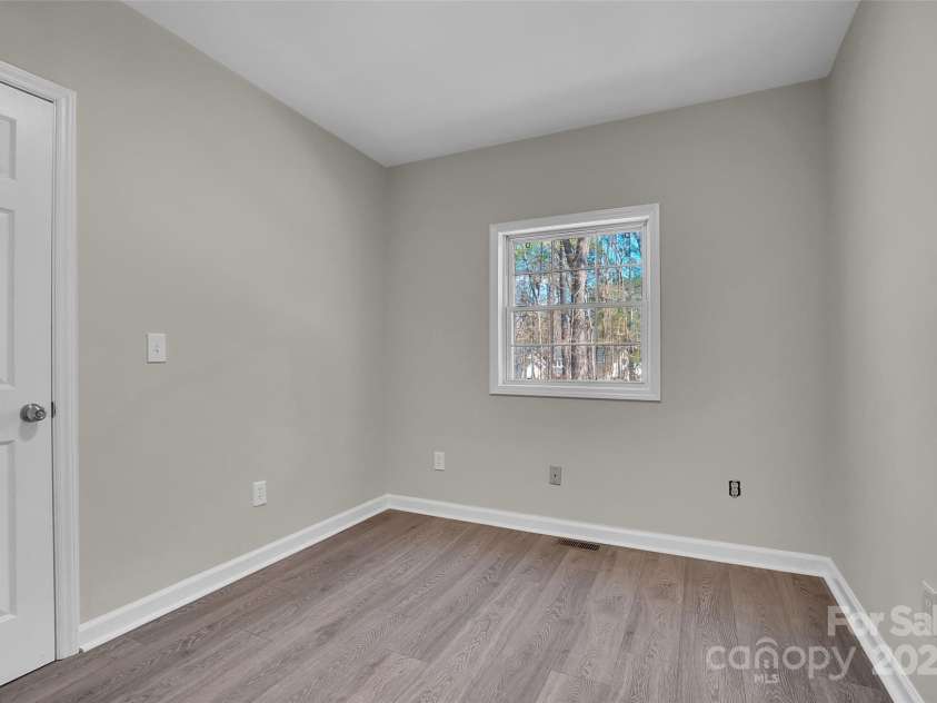 7921 Fairmont Drive, Waxhaw, NC 28173.  MLS# CAR4220531, YatesRealty ID 3697. 