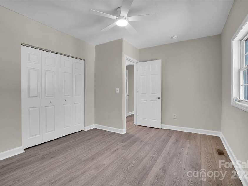 7921 Fairmont Drive, Waxhaw, NC 28173.  MLS# CAR4220531, YatesRealty ID 3697. 