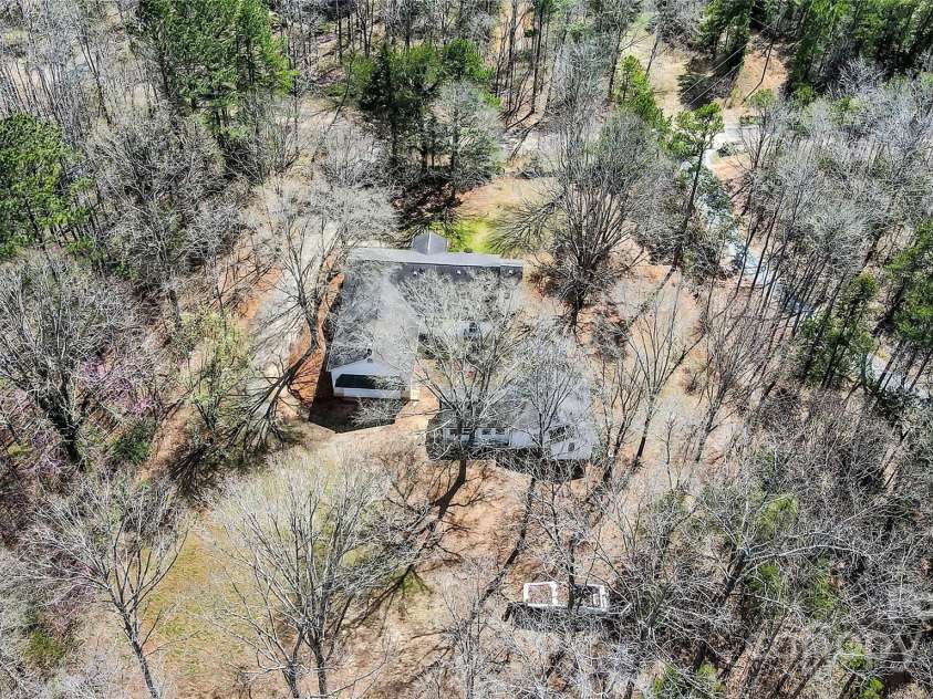 7921 Fairmont Drive, Waxhaw, NC 28173.  MLS# CAR4220531, YatesRealty ID 3697. 