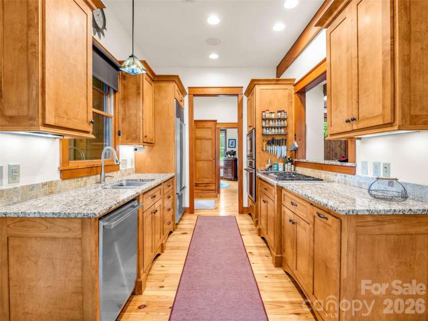 153 Glenn Court, Mill Spring, NC 28756.  MLS# CAR4404140, YatesRealty ID 36970. 