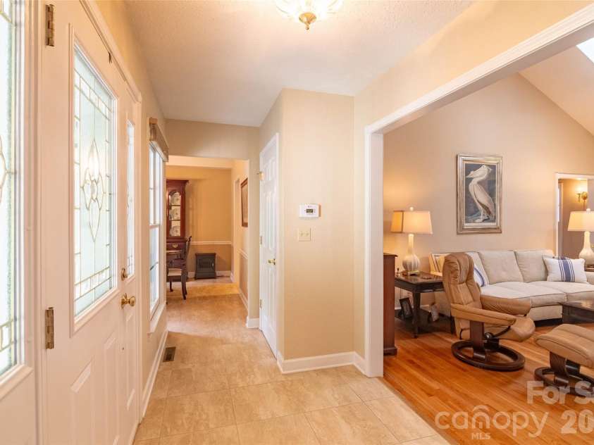 30 Brookside Drive, Columbus, NC 28722.  MLS# CAR4402139, YatesRealty ID 36972. Entry Foyer
