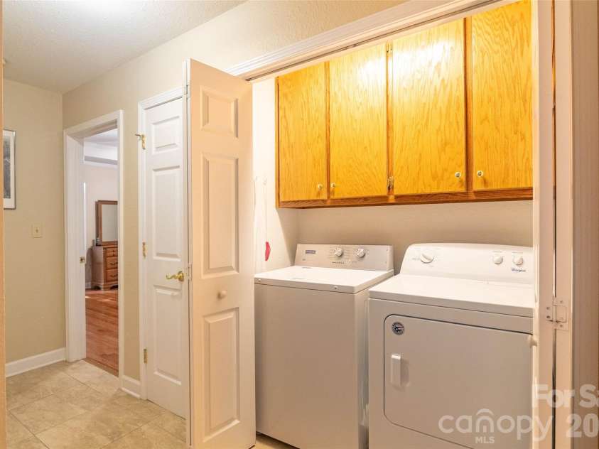 30 Brookside Drive, Columbus, NC 28722.  MLS# CAR4402139, YatesRealty ID 36972. Laundry