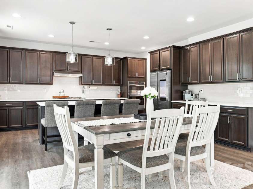 3008 Quinebaug Road, Fort Mill, SC 29715.  MLS# CAR4402697, YatesRealty ID 36974. Kitchen