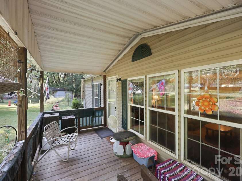 112 Goneaway Lane, Cleveland, NC 27013.  MLS# CAR4400266, YatesRealty ID 36975. 