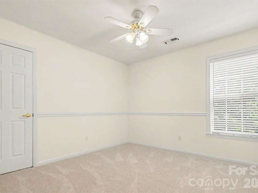 1421 Moonstone Drive, Matthews, NC 28105.  MLS# CAR4398485, YatesRealty ID 36976. 
