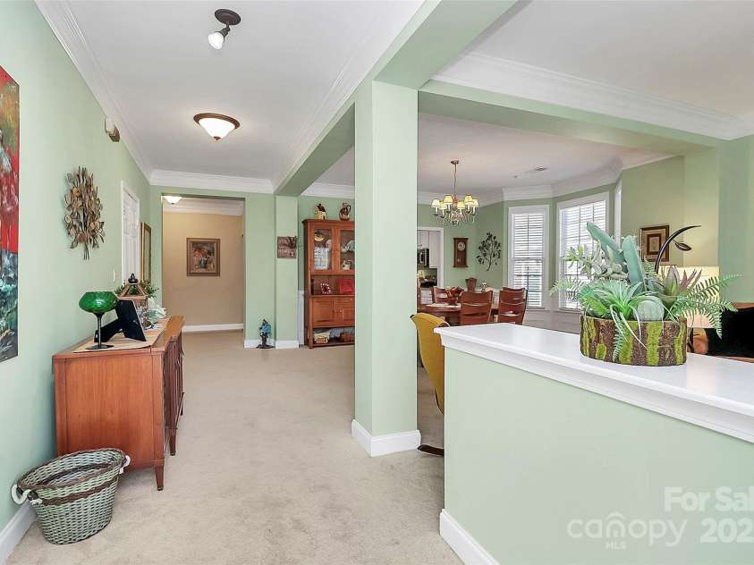 3229 Sapphire Lane, Fort Mill, SC 29708.  MLS# CAR4220296, YatesRealty ID 3698. Foyer