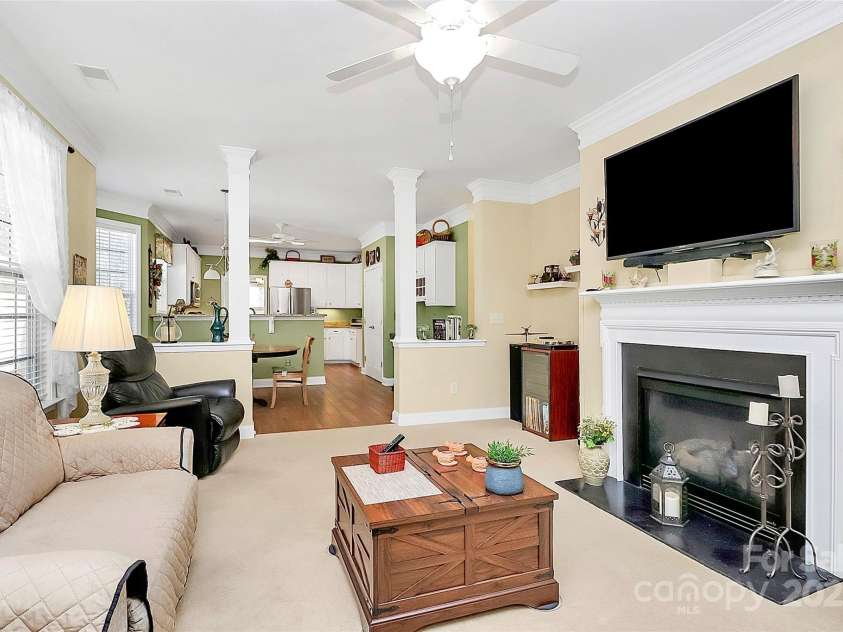 3229 Sapphire Lane, Fort Mill, SC 29708.  MLS# CAR4220296, YatesRealty ID 3698. Greatroom