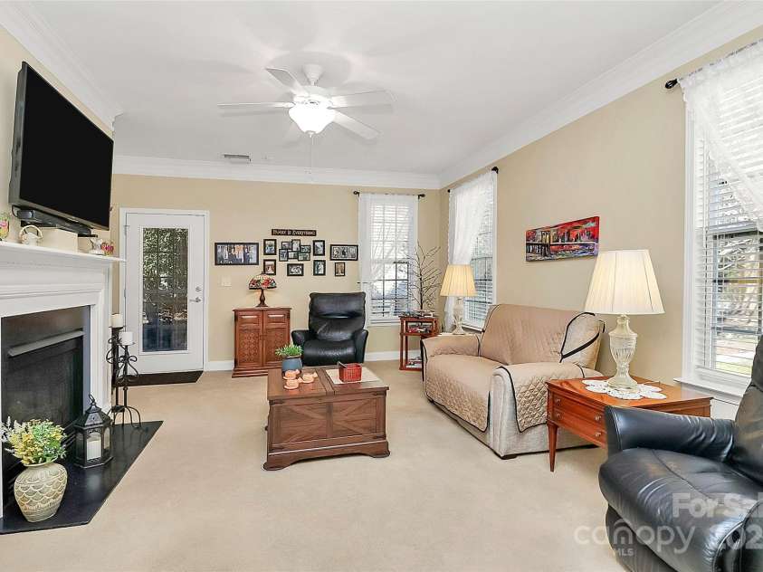 3229 Sapphire Lane, Fort Mill, SC 29708.  MLS# CAR4220296, YatesRealty ID 3698. Greatroom