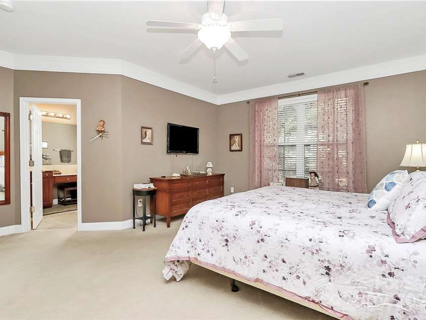 3229 Sapphire Lane, Fort Mill, SC 29708.  MLS# CAR4220296, YatesRealty ID 3698. Primary Bedroom