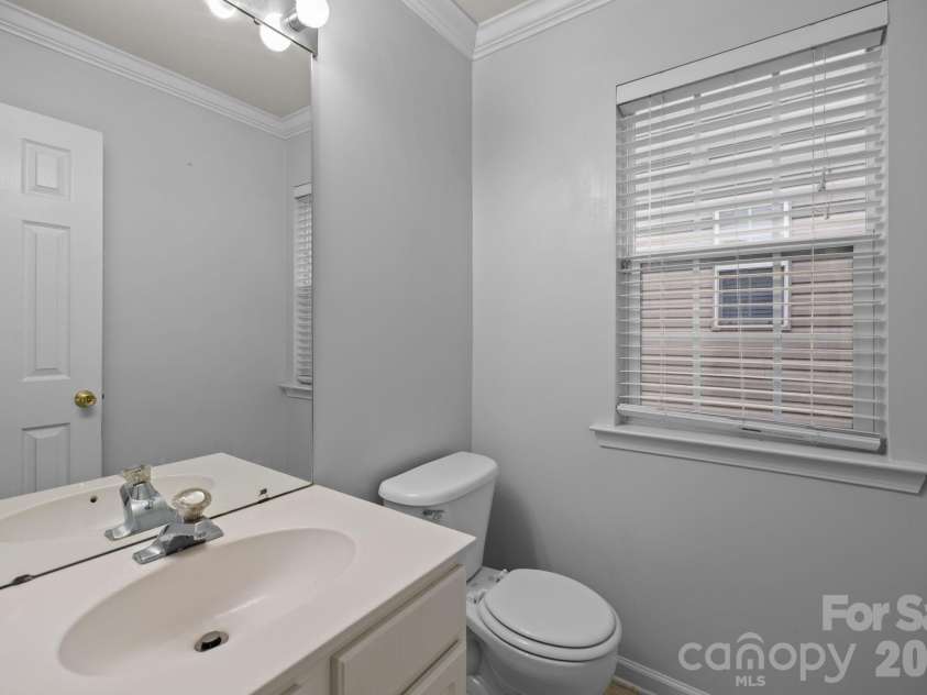 6816 Southbrook Drive, Charlotte, NC 28277.  MLS# CAR4338620, YatesRealty ID 3698. 