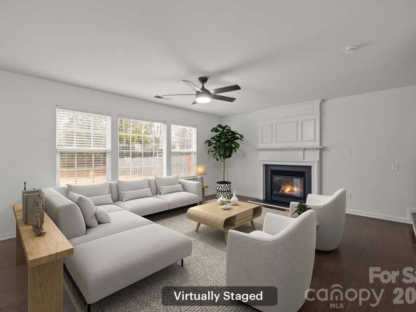 6816 Southbrook Drive, Charlotte, NC 28277.  MLS# CAR4338620, YatesRealty ID 3698. 