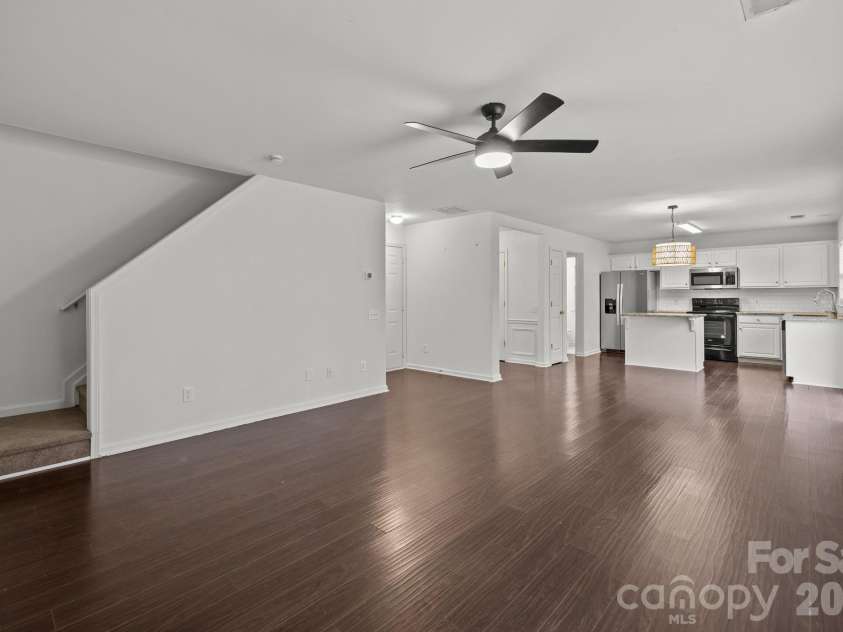 6816 Southbrook Drive, Charlotte, NC 28277.  MLS# CAR4338620, YatesRealty ID 3698. 