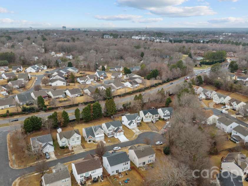 6816 Southbrook Drive, Charlotte, NC 28277.  MLS# CAR4338620, YatesRealty ID 3698. 