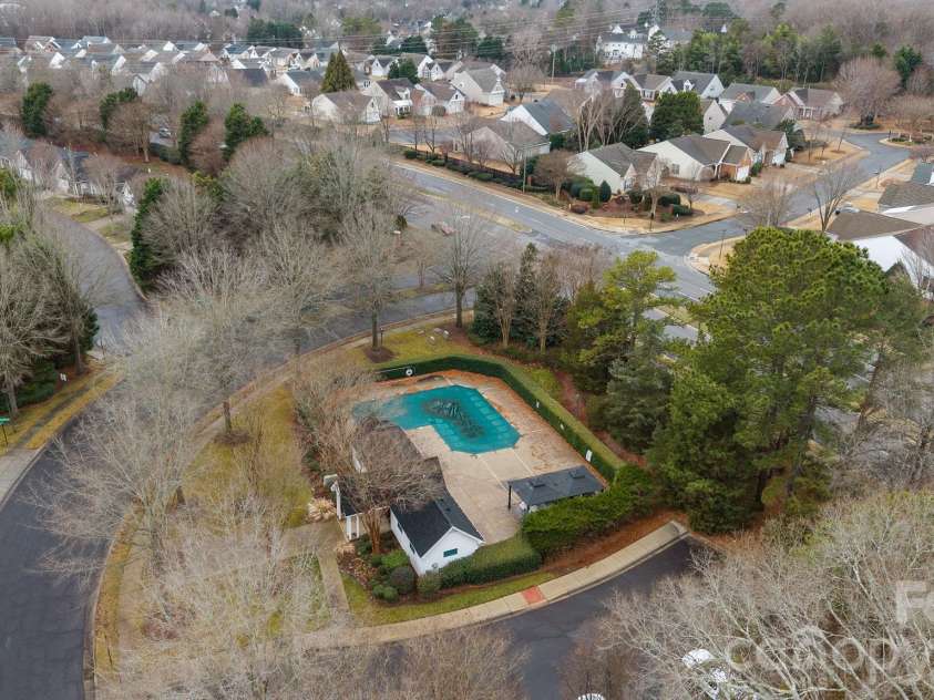 6816 Southbrook Drive, Charlotte, NC 28277.  MLS# CAR4338620, YatesRealty ID 3698. 